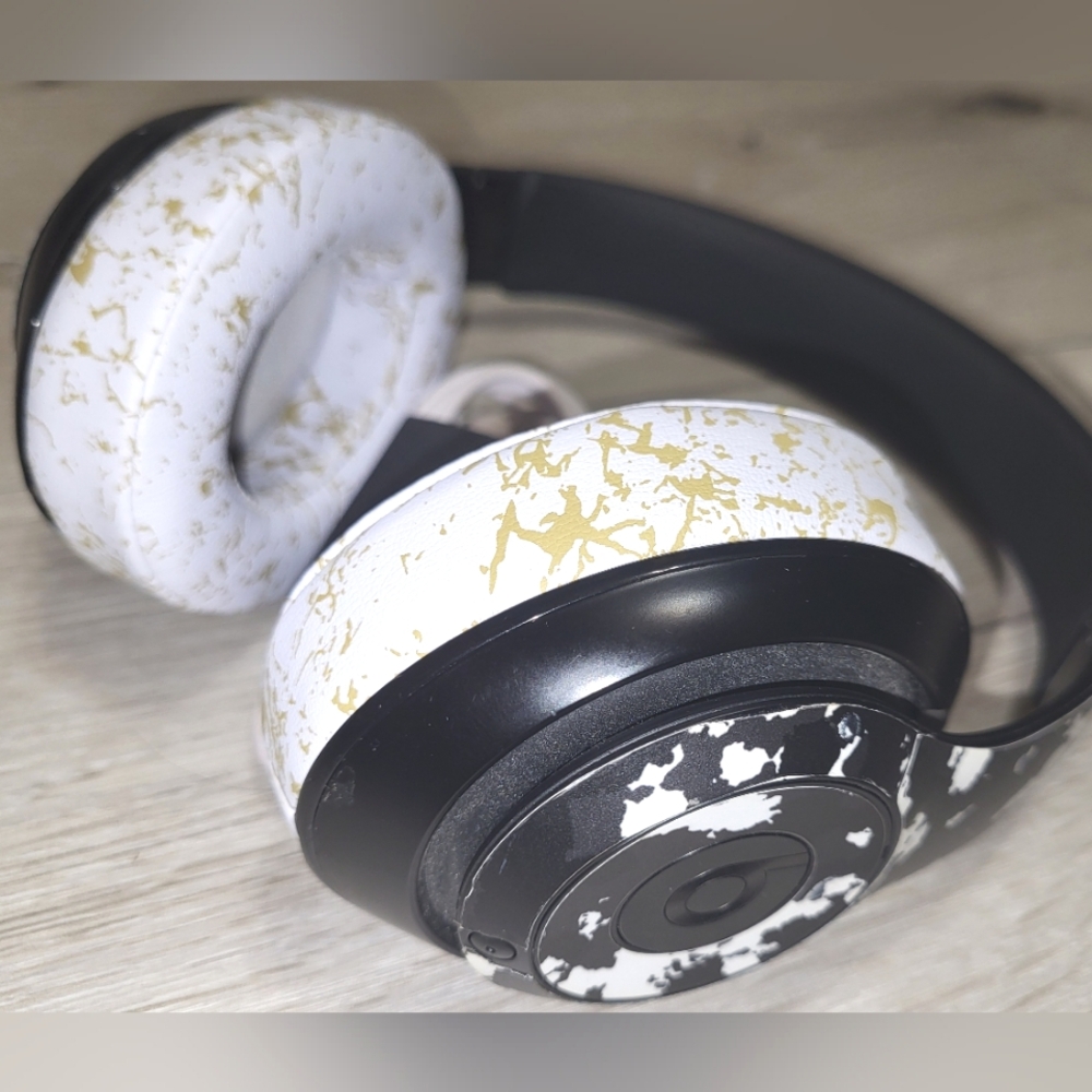 🎧 Beats By Dre Studio2 Wired Over Ear Headphones